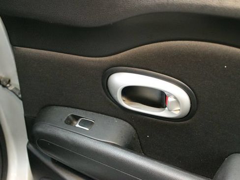 Used 2017 Kia Soul FWD image 13