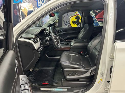 Used 2018 GMC Yukon SLT w/ Open Road Package image 10