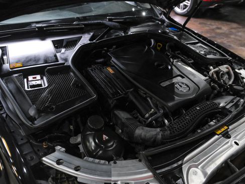 Used 2015 Mercedes-Benz C 300 Sedan image 47