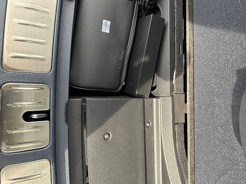 Used 2025 Genesis GV80 3.5T Prestige image 37