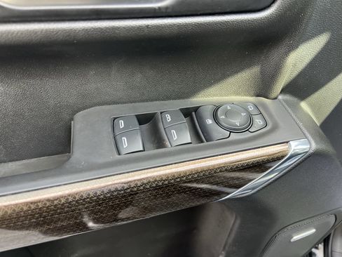 Used 2021 Chevrolet Silverado 1500 RST w/ Convenience Package II image 15