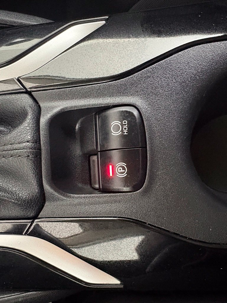 Used 2022 Toyota Corolla LE FWD image 26