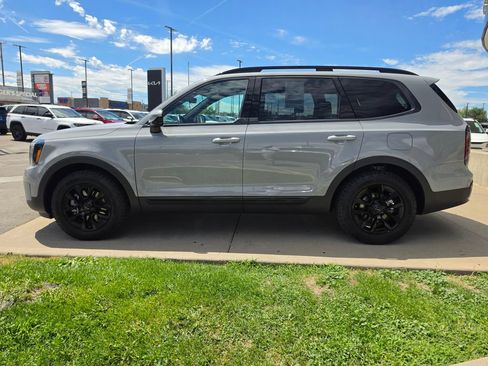 Certified 2025 Kia Telluride SX Prestige X-Pro AWD/4WD image 8