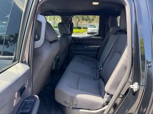 Used 2025 Toyota Tacoma SR5 AWD/4WD image 13