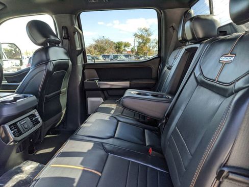 Certified 2024 Ford F250 Platinum image 19