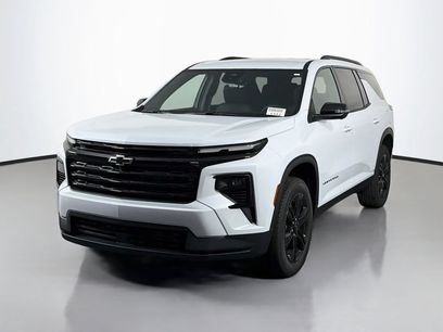 New 2027 Chevrolet Traverse LT w/ Midnight/Sport Edition