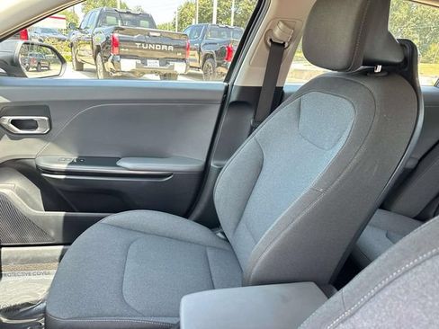 Used 2025 Kia K4 FWD image 21