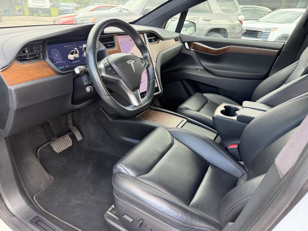 Used 2020 Tesla Model X Long Range AWD/4WD image 13