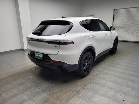 Used 2024 Dodge Hornet R/T w/ R/T Blacktop Package image 9