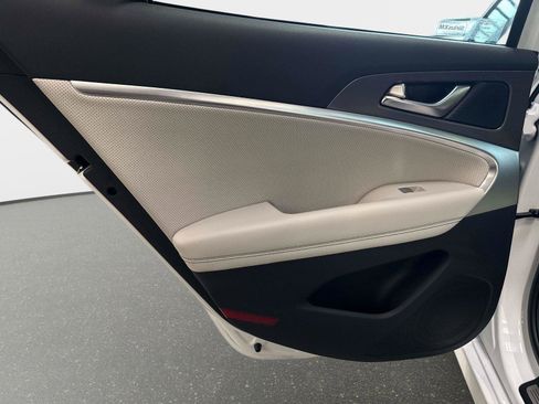 New 2026 Genesis G70 3.3T Sport Prestige image 7