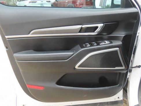 Used 2021 Kia Telluride S AWD/4WD image 17