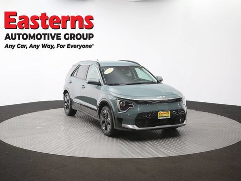Used 2023 Kia Niro Wind w/ Wind Preserve Package FWD image 51
