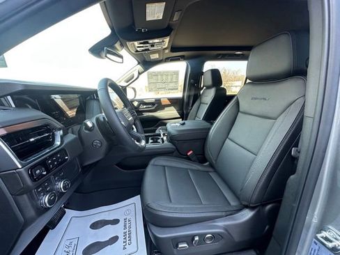 New 2026 GMC Yukon XL Denali w/ Sun & Power Step Package image 15