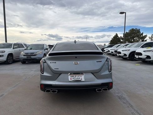 Used 2024 Cadillac CT4 V w/ LPO, ONYX Package image 4