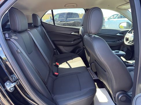 Used 2025 Buick Encore GX Preferred FWD image 12