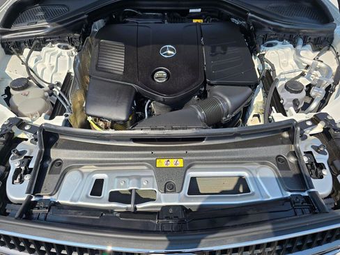Used 2026 Mercedes-Benz GLC 300 4MATIC image 10