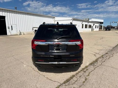 Used 2023 GMC Acadia Denali w/ Black Diamond Edition AWD/4WD image 4