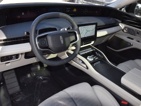 New 2026 Lincoln Nautilus Reserve image 35