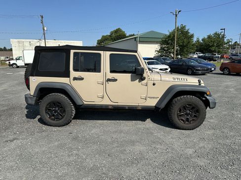 Used 2016 Jeep Wrangler Unlimited Sport AWD/4WD image 9