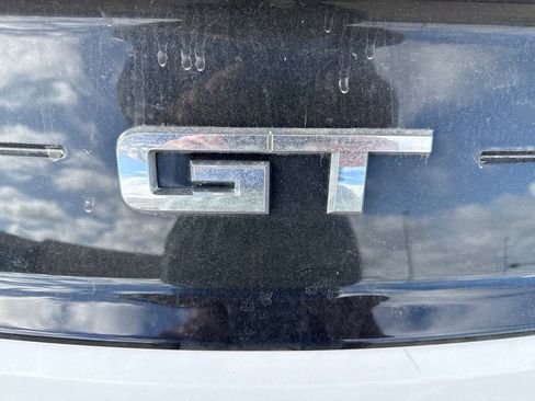 Used 2018 Ford Mustang GT w/ Equipment Group 301A RWD image 7