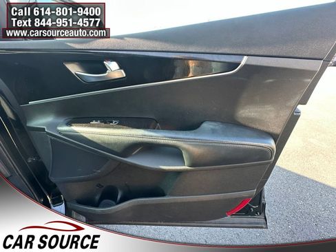 Used 2017 Kia Sorento AWD image 34