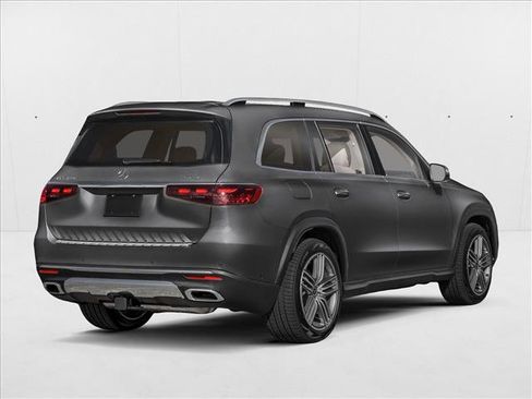New 2026 Mercedes-Benz GLS 450 4MATIC image 2