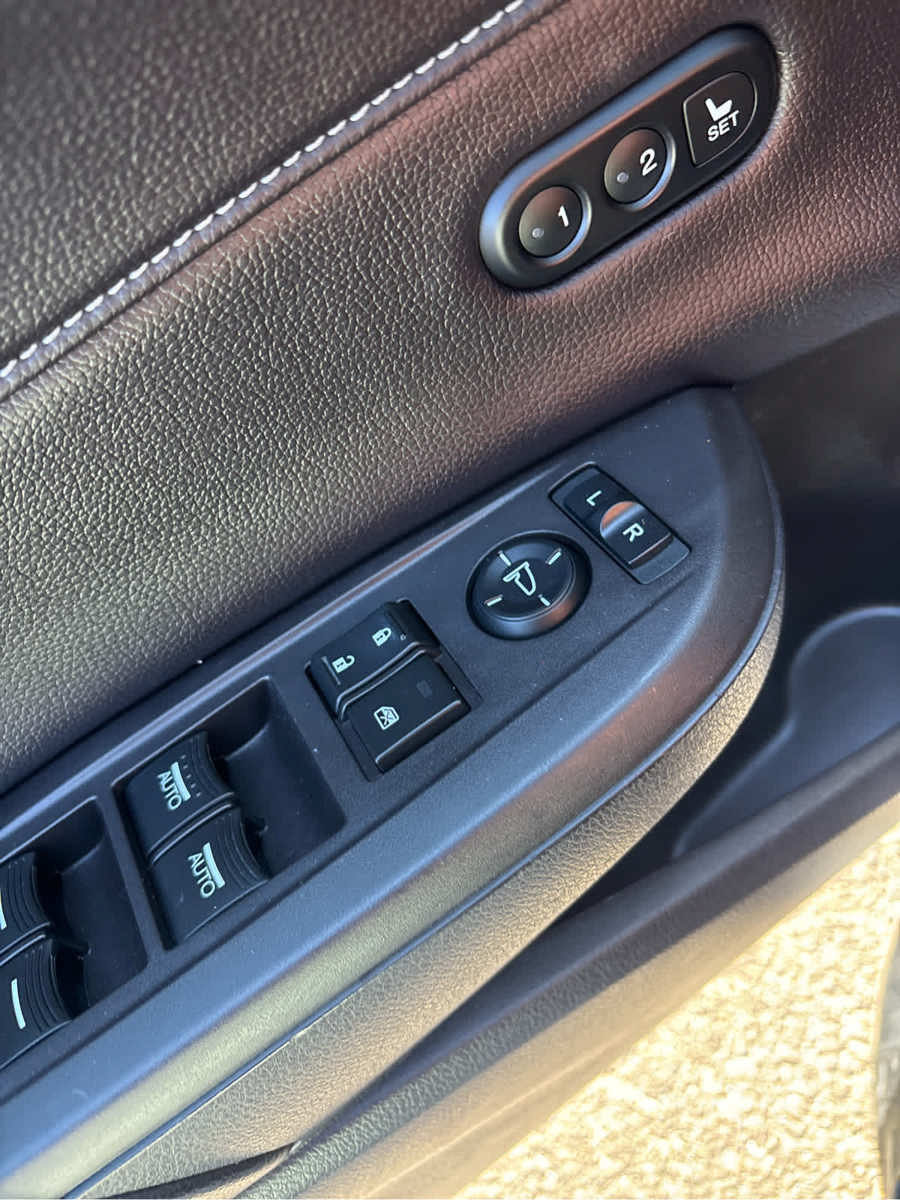 Used 2019 Acura ILX w/ Technology Plus & A-SPEC FWD image 27