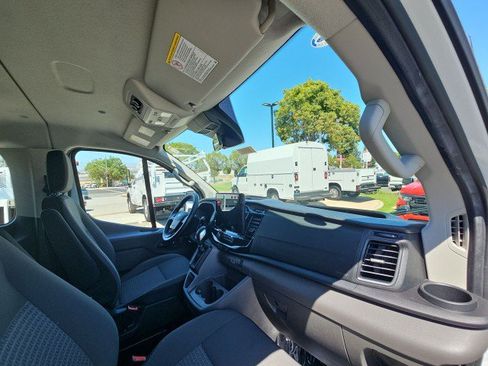Used 2024 Ford Transit 350 XLT RWD image 28