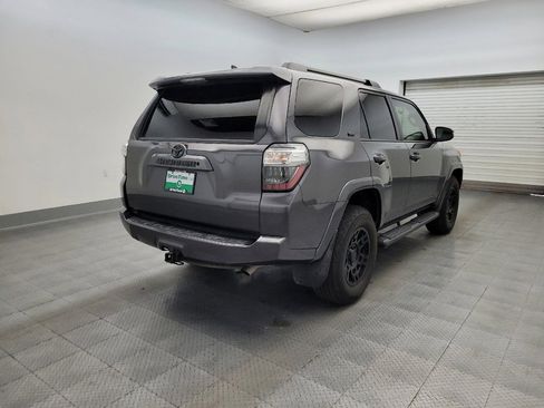 Used 2019 Toyota 4Runner SR5 RWD image 9