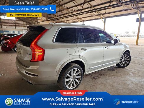 Used 2016 Volvo XC90 T8 Inscription w/ Vision Package image 4