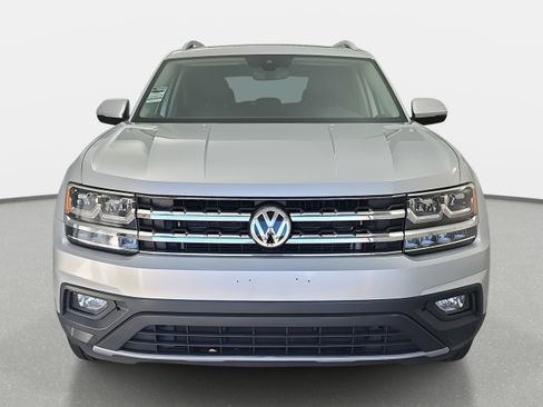 Used 2019 Volkswagen Atlas SE w/ Panoramic Sunroof Package image 8