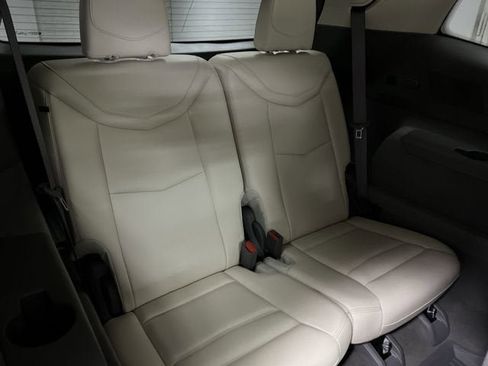 Certified 2021 Cadillac XT6 Premium Luxury image 28