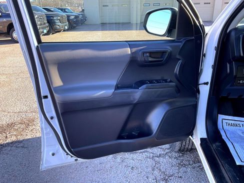 Used 2023 Toyota Tacoma SR image 10