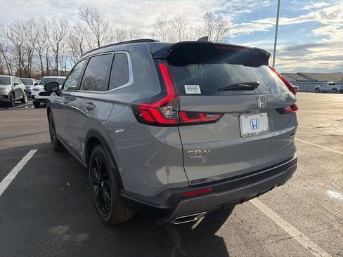 Certified 2024 Honda CR-V Sport Touring image 3