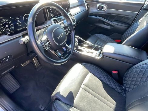 Used 2022 Kia Sorento SX Prestige image 14