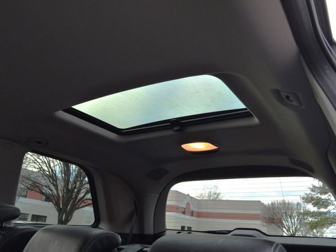 Used 2010 Mercedes-Benz GL 450 4MATIC image 28