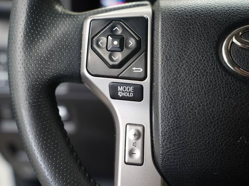 Used 2016 Toyota 4Runner Limited AWD/4WD image 13