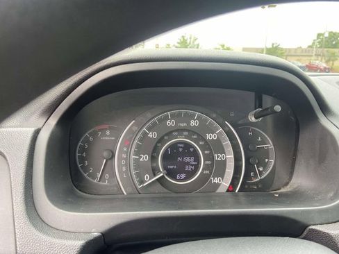 Used 2016 Honda CR-V LX image 17