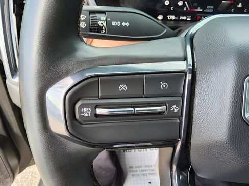 Used 2023 GMC Canyon AT4 w/ AT4 Premium Package AWD/4WD image 22