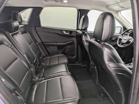 Used 2024 Ford Escape Platinum AWD/4WD image 21