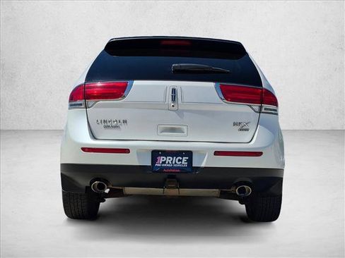 Used 2012 Lincoln MKX AWD image 7