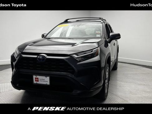 Used 2023 Toyota RAV4 XLE w/ XLE Grade Weather Package AWD/4WD image 1