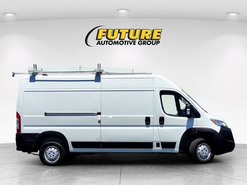 Used 2023 RAM ProMaster 2500 FWD image 3