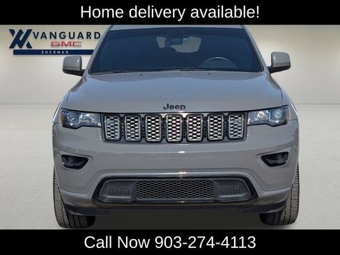 Used 2020 Jeep Grand Cherokee Altitude AWD/4WD image 2