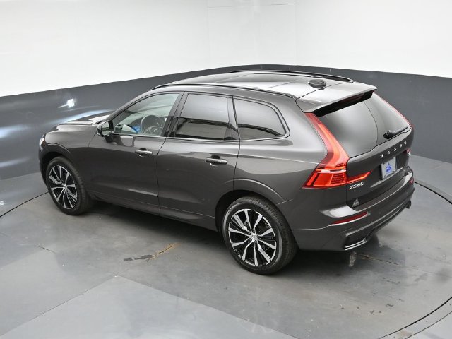 Used 2023 Volvo XC60 B5 Plus w/ Climate Package AWD/4WD image 45
