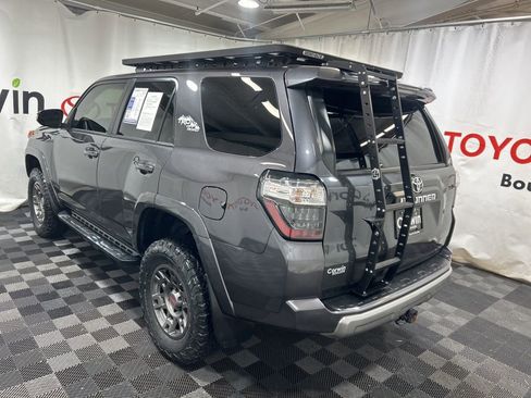Used 2022 Toyota 4Runner TRD Off-Road Premium image 5