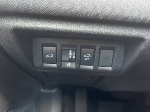 Certified 2025 Subaru Outback Premium AWD/4WD image 21