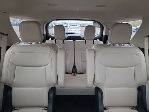 Used 2023 Ford Explorer XLT w/ Equipment Group 202A image 16