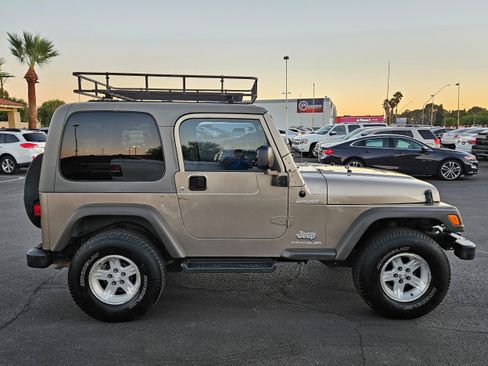 Used 2005 Jeep Wrangler Sport image 6