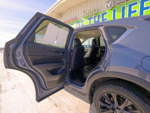 Used 2024 MAZDA CX-5 Carbon Edition image 28